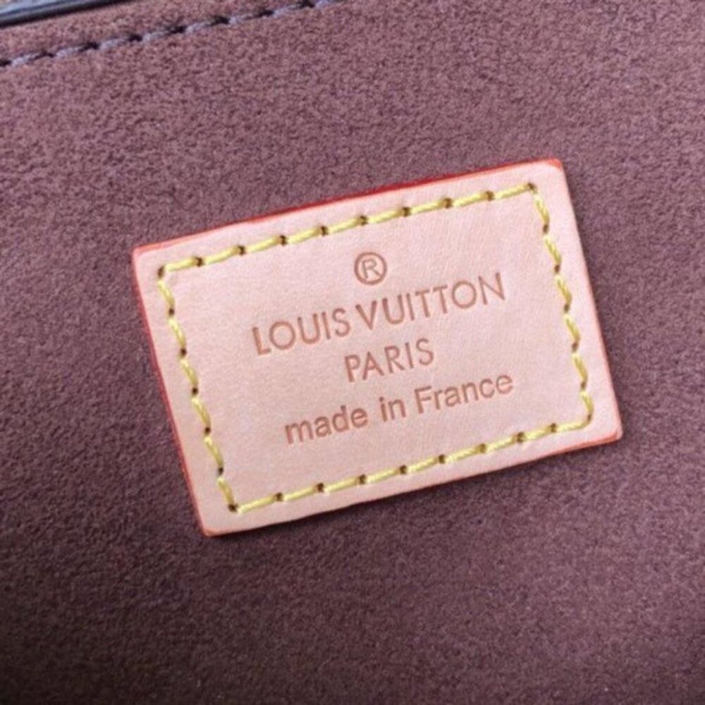 Louis Vuitton Pochette Metis Monogram - Picture 7 of 7